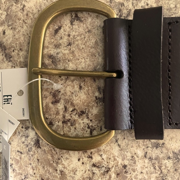 Banana Republic Chocolate Brown Belt with Brass tone Buckle - Picture 4 of 7